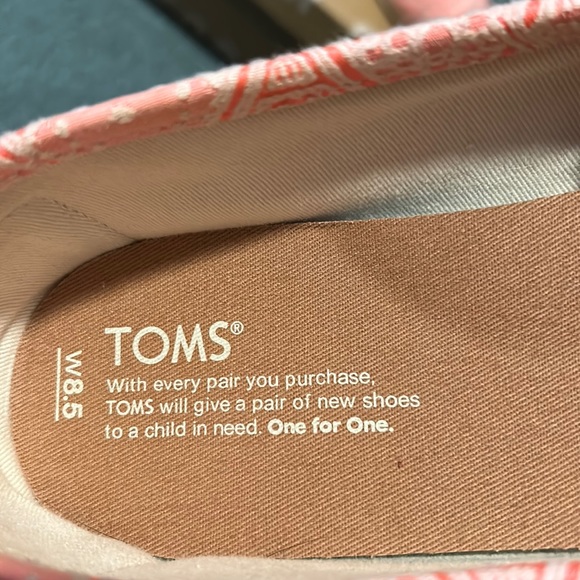 Toms Classic Pink Neon Tribal. Women’s 8.5 - Picture 2 of 5